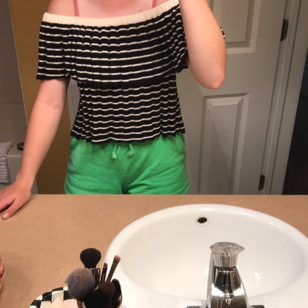 Urban sweater off the shoulder